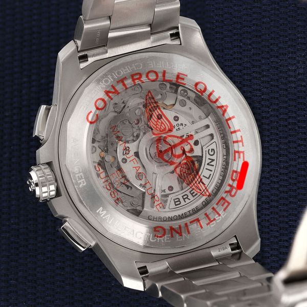 Breitling Avenger B01 Chronograph AB0147